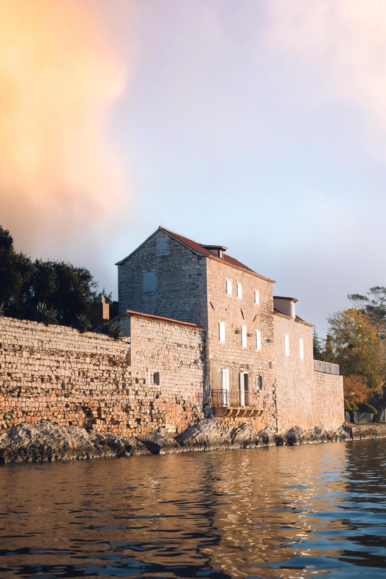 Hotel Stacija Kaštela Buitenkant foto