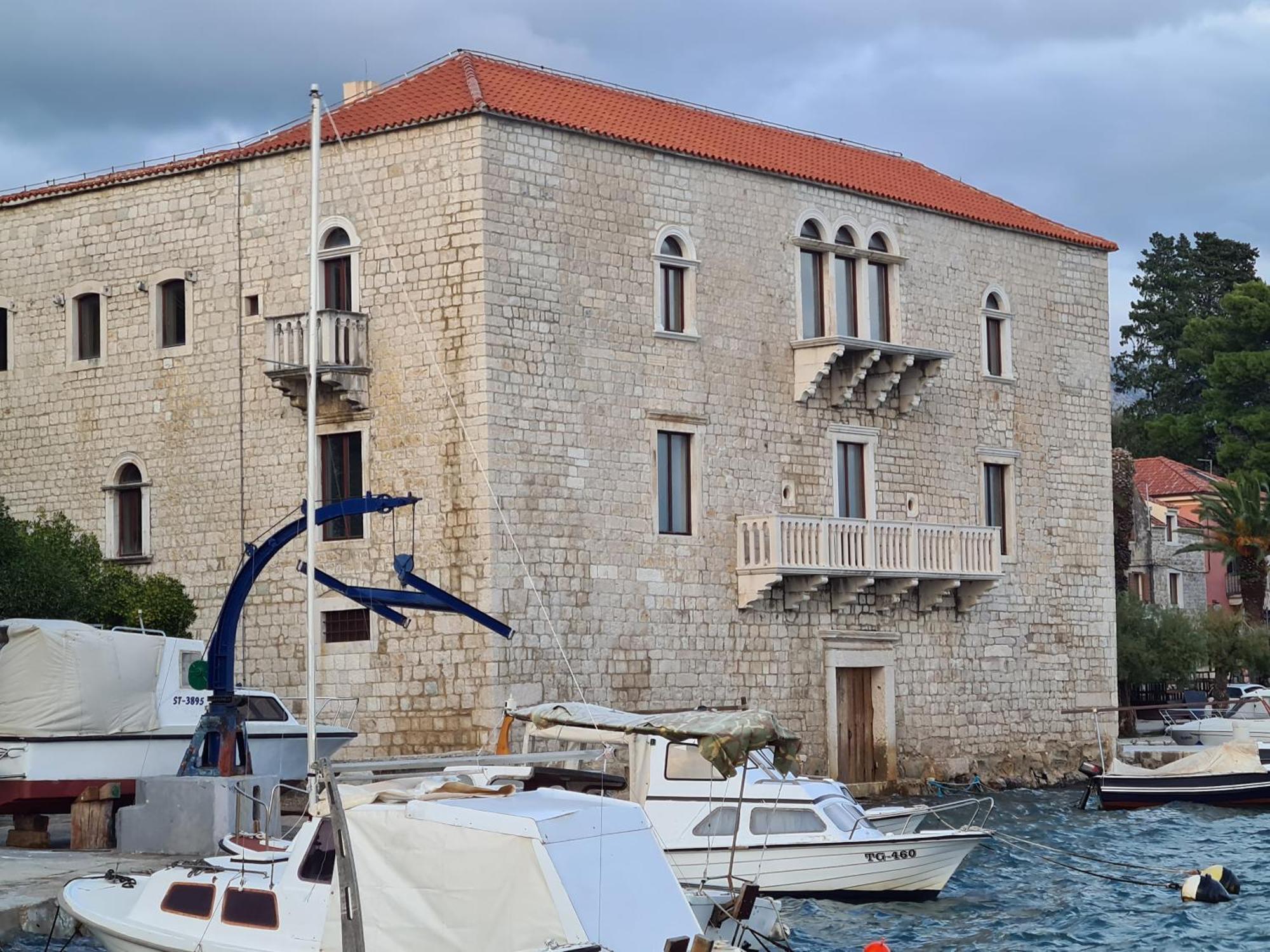 Hotel Stacija Kaštela Buitenkant foto