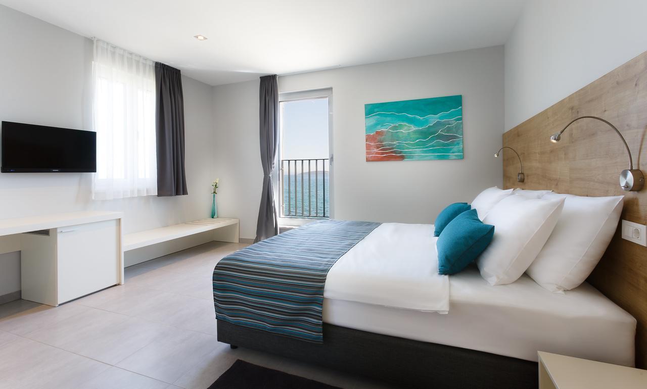 Hotel Stacija Kaštela Buitenkant foto